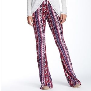 🐘 Vintage Havana Stripe Bell Bottom Pant 🐘